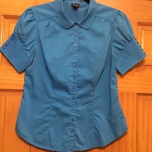 🛍4 for $24 - Willi Smith Blue Career Top - Size M